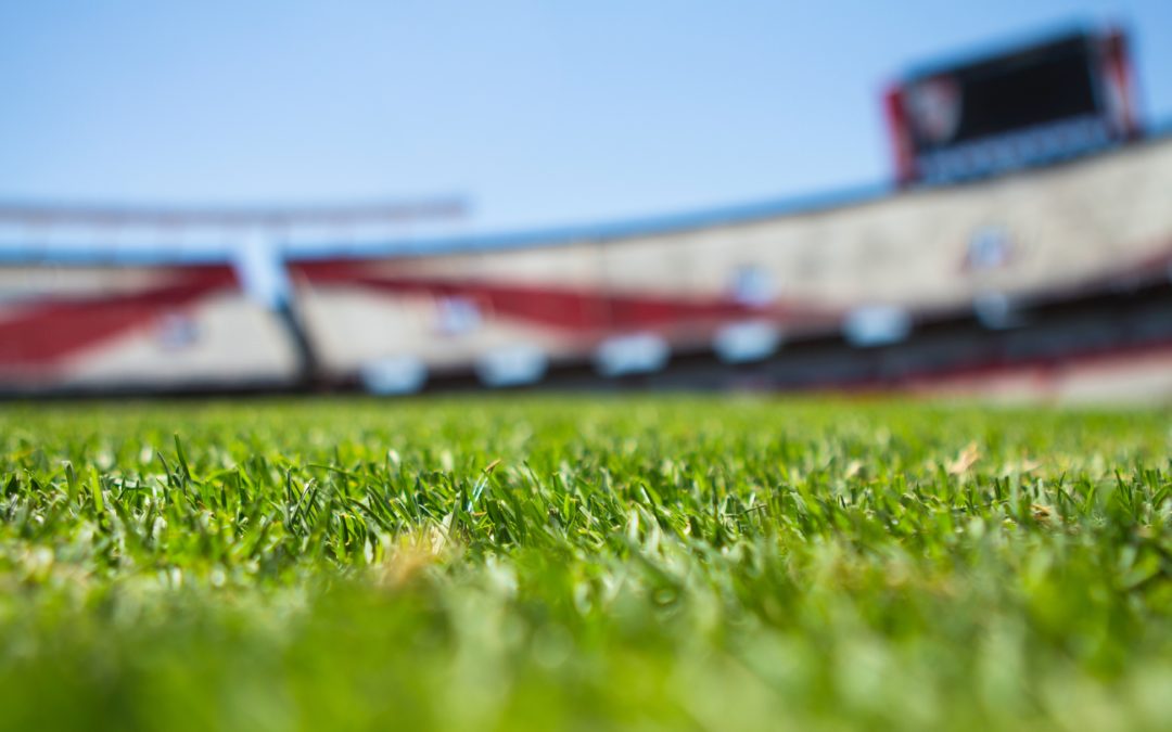 Confirmación de la sanción a La Liga por impedir el acceso de los prestadores del servicio de comunicación audiovisual sin derechos exclusivos a las zonas autorizadas del terreno de juego
