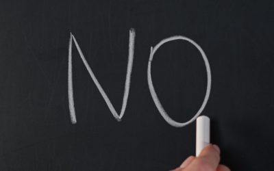 El derecho a guardar silencio en una investigación administrativa que pueda derivar en responsabilidad penal no puede justificar la falta de cooperación con las autoridades competentes