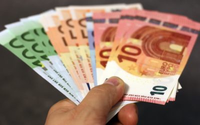 El pago de salarios a los trabajadores de la entidad subcontratada en situación de concurso supone la subrogación en la titularidad de su crédito manteniendo éste su calificación frente al mismo