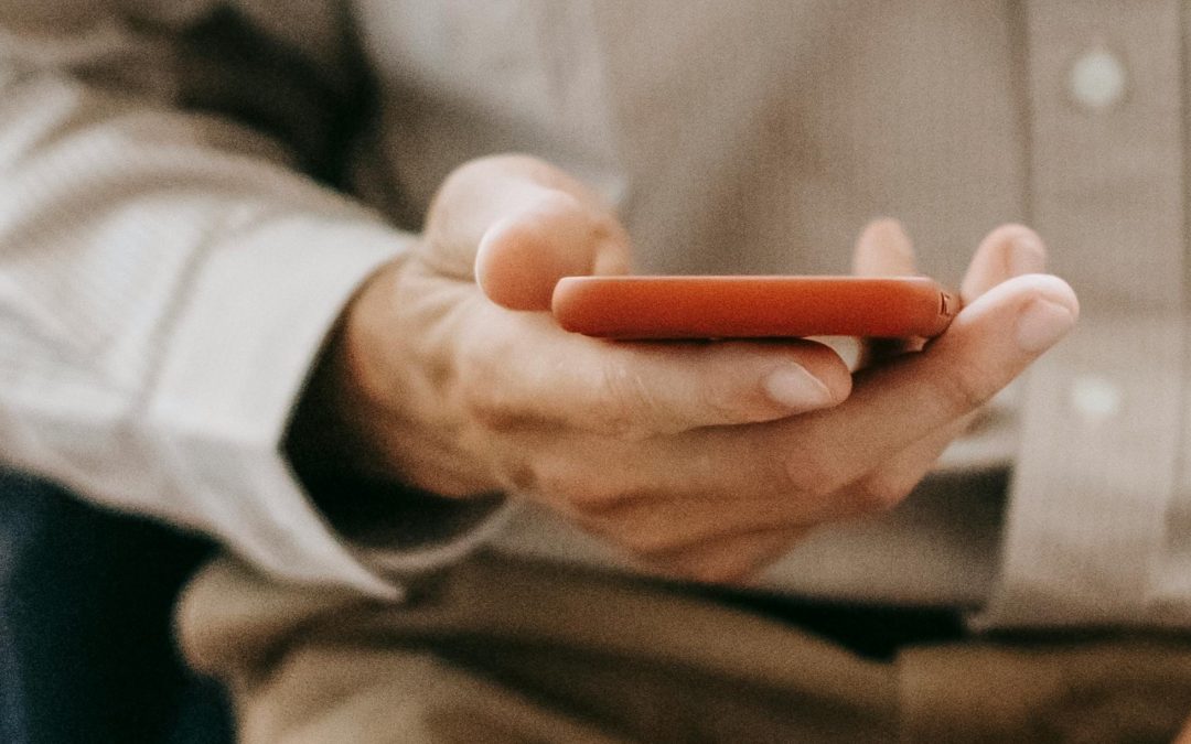 El acceso a los datos contenidos en un teléfono móvil por la policía no solo está limitado a los supuestos de delincuencia grave