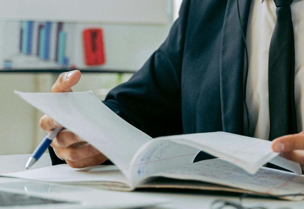 La razonabilidad de la remuneración de los administradores viene determinada por la situación económica de la sociedad en el momento inmediatamente anterior al que se acuerda